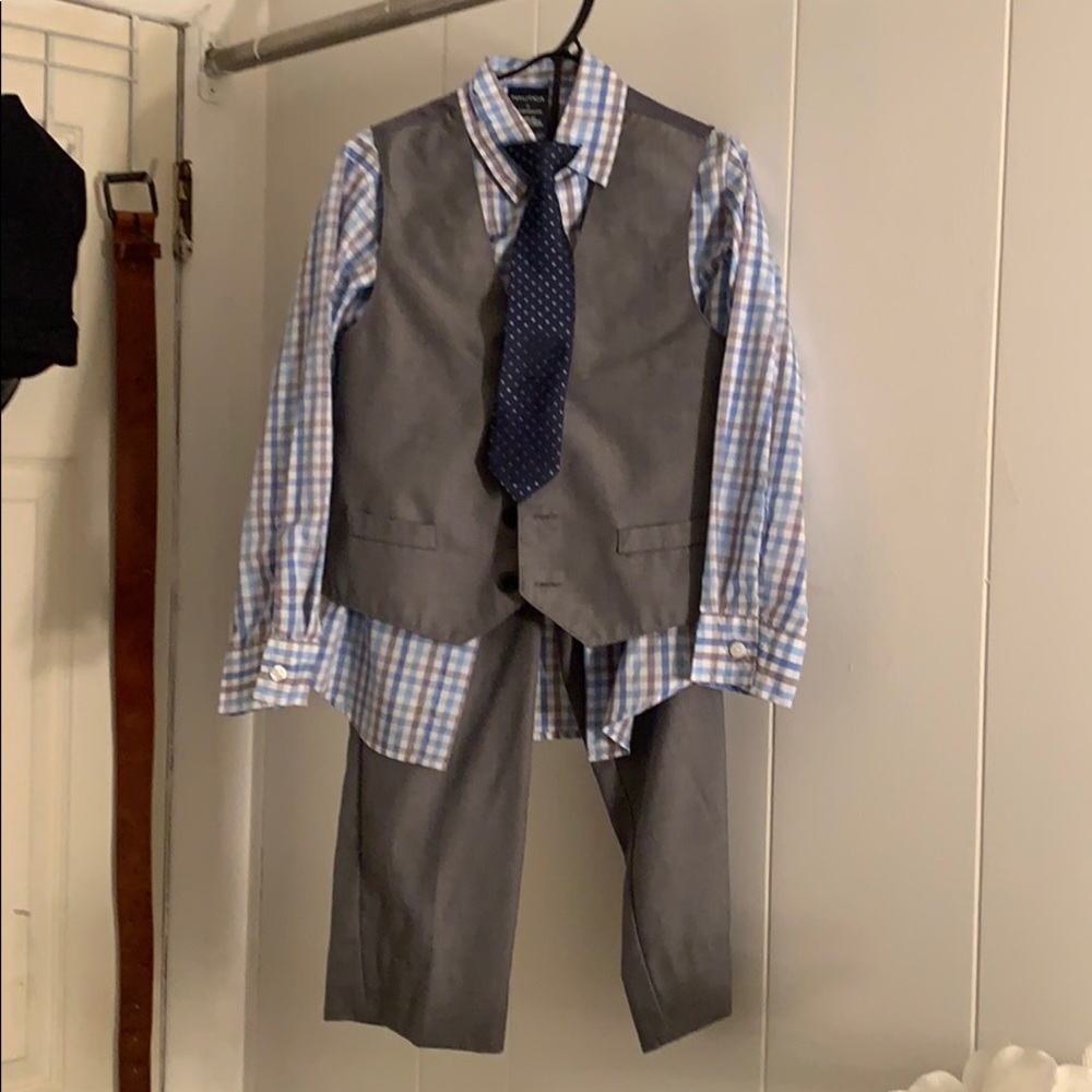 Suit set